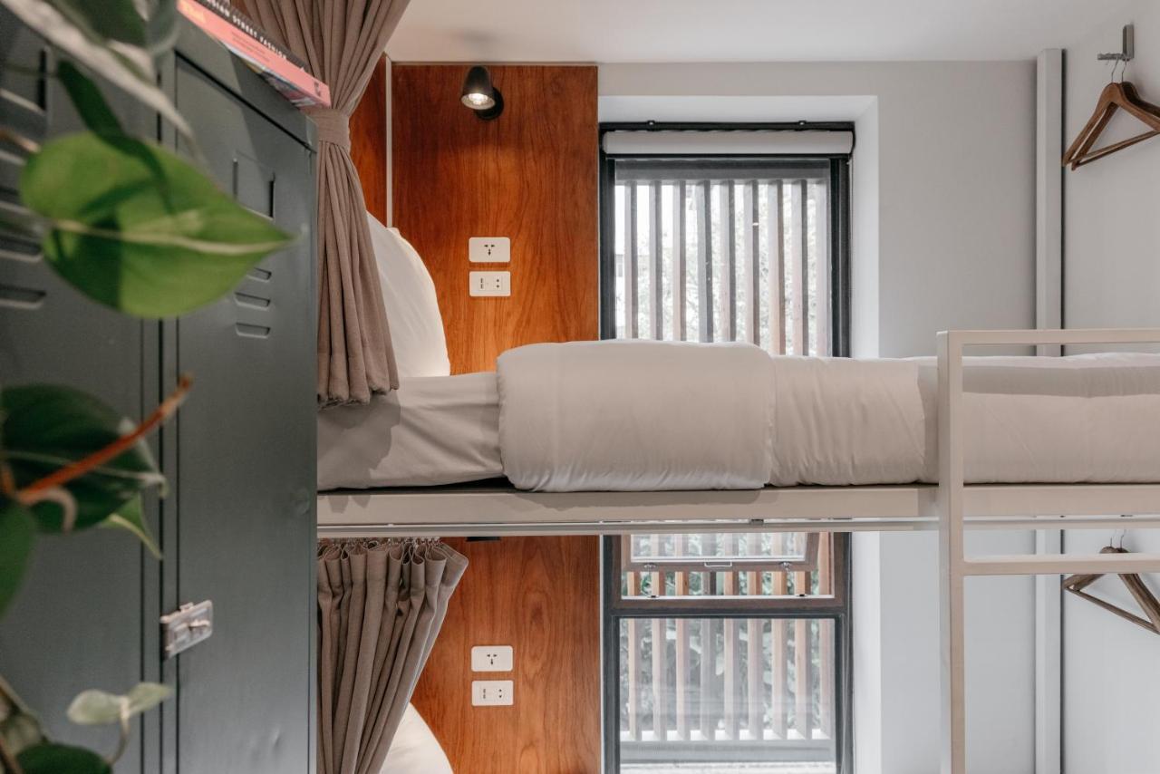 Tamni Hostel Банкок Стая снимка
