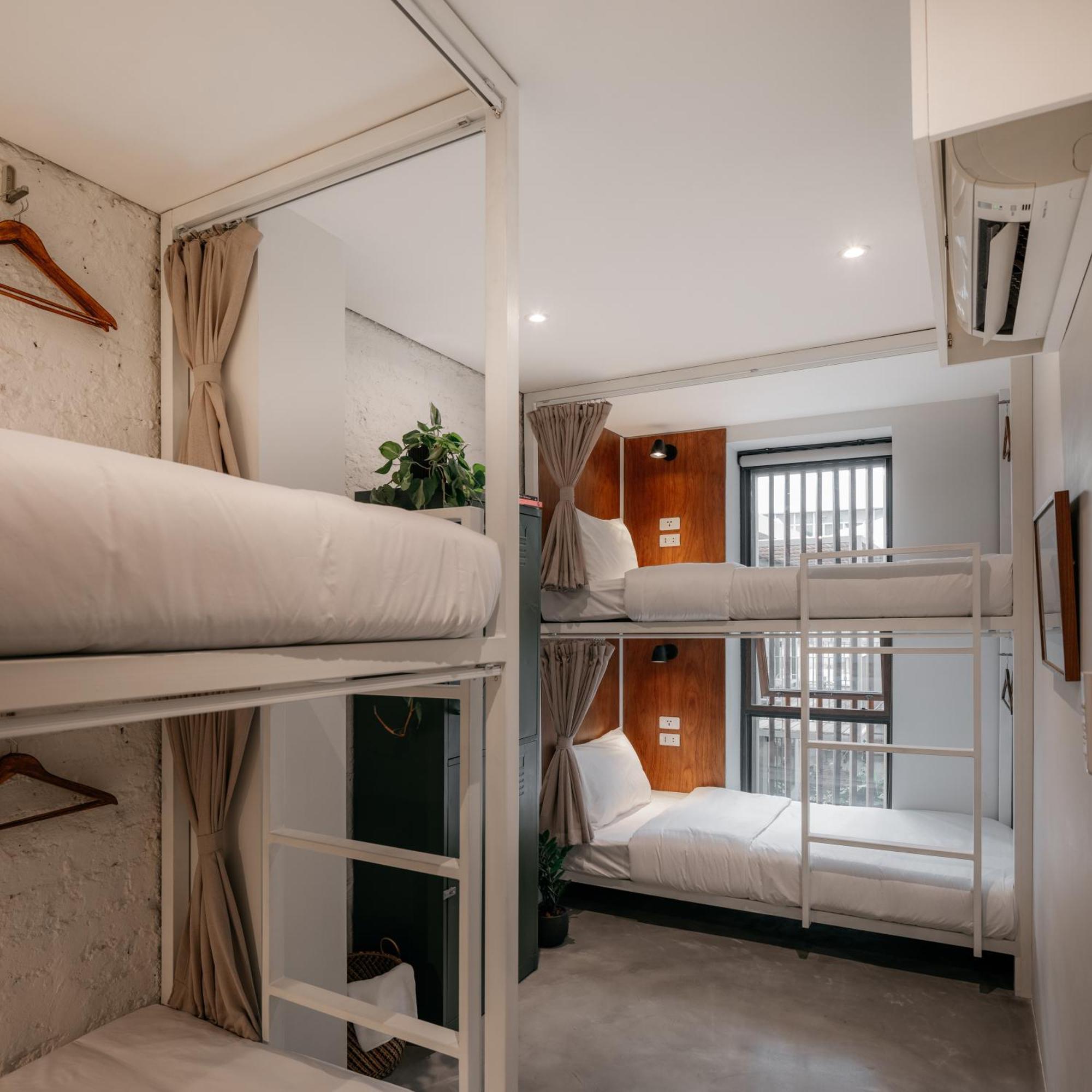 Tamni Hostel Банкок Стая снимка