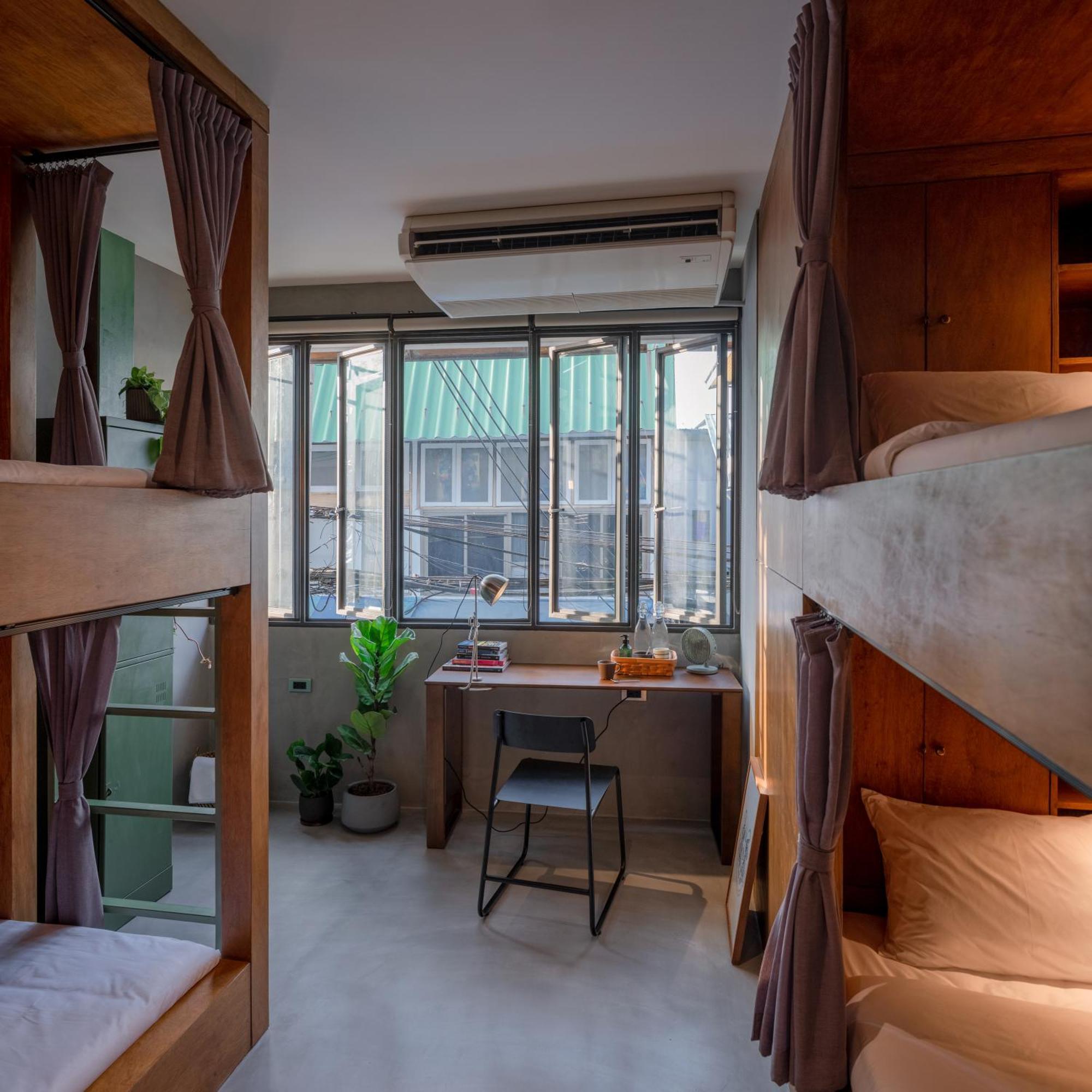 Tamni Hostel Банкок Стая снимка